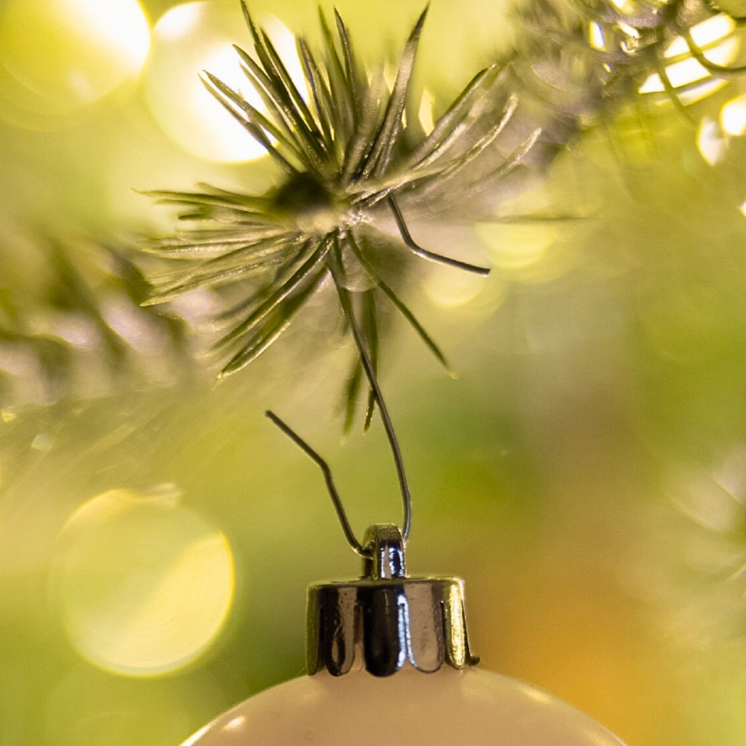 Kerstbalhaakjes