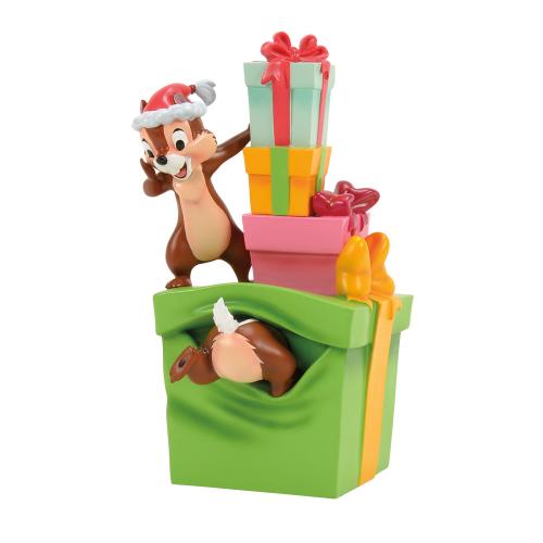 chip 'n' dale with gifts figurine by disney showcase