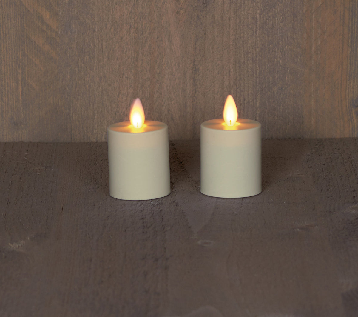 b.o.t. 2st kaarsen ivoor bewegende vlam 4,5x8cm  2x2aaa/timer