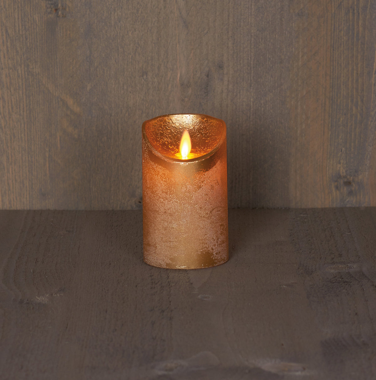 stompkaars rustiek wax bewegende vlam op 3xaaa batterij met timer 12.5x7.5cm goud
